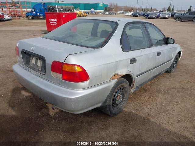 30102913 :رقم المزاد ، JHMEJ6538WS805457 vin ، 1998 Honda Civic Lx مزاد بيع
