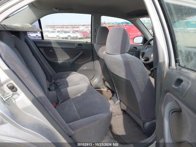 30102913 :رقم المزاد ، JHMEJ6538WS805457 vin ، 1998 Honda Civic Lx مزاد بيع