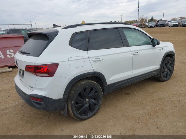 Volkswagen TAOS SE 2024 3VVLX7B20RM110929 Image 4
