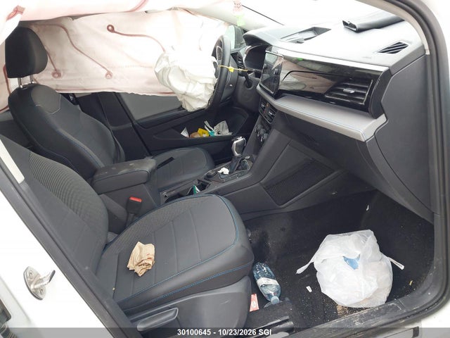 Volkswagen TAOS SE 2024 3VVLX7B20RM110929 Image 5