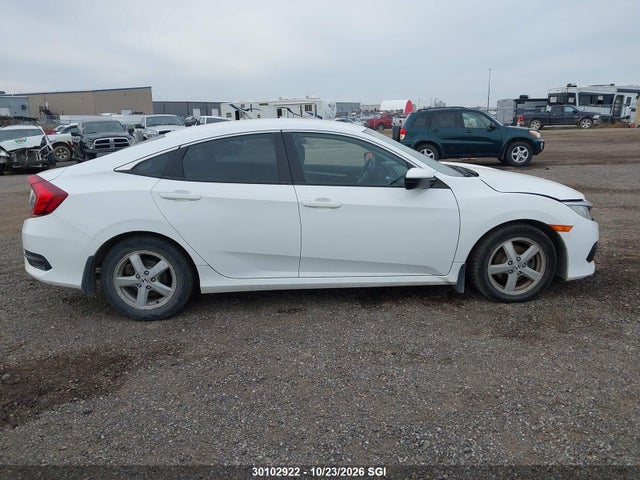 Honda Civic Lx 2018 2HGFC2E51JH009807 Image 12