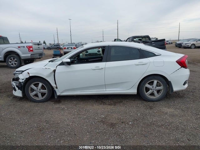 Honda Civic Lx 2018 2HGFC2E51JH009807 Image 13