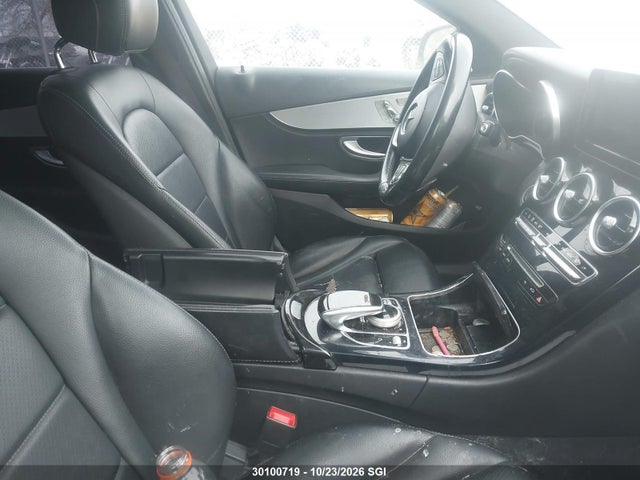55SWF4KB6FU078449 Mercedes-Benz C 300 4matic