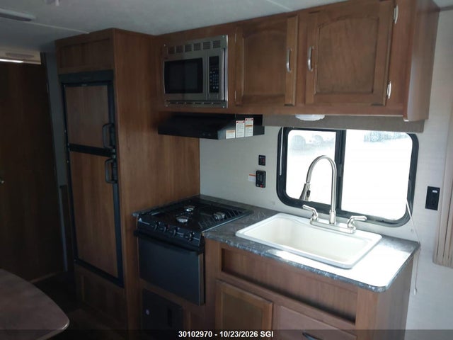 Keystone Summerland Springdale 2016 4YDT2602XG3152420 Image 7
