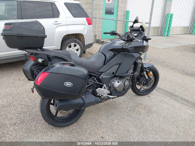 30102989 :رقم المزاد ، JKALZCA14EA010473 vin ، 2014 Kawasaki Klz1000a مزاد بيع