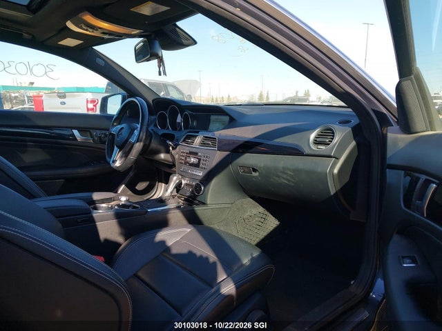 WDDGJ8JB3EG177818 Mercedes-Benz C 350 4matic