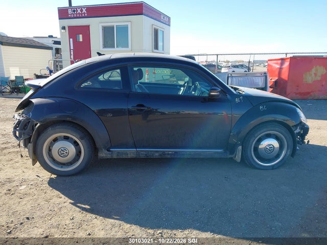 Volkswagen Beetle 1.8t 2015 3VWH07AT1FM653282 Image 12