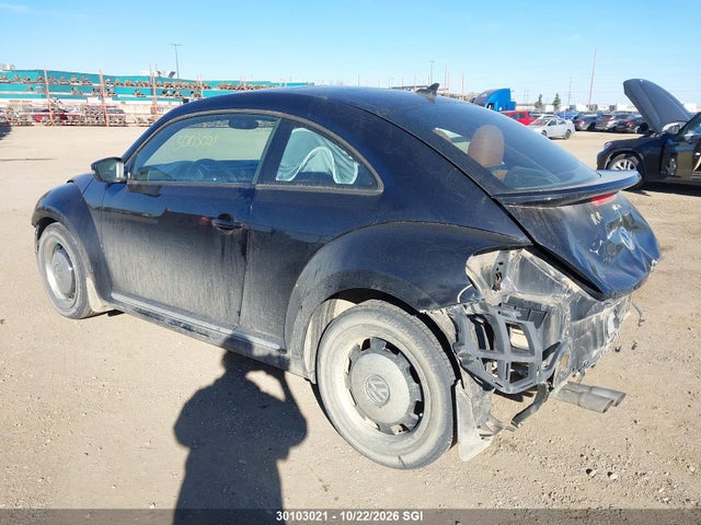 Volkswagen Beetle 1.8t 2015 3VWH07AT1FM653282 Image 3
