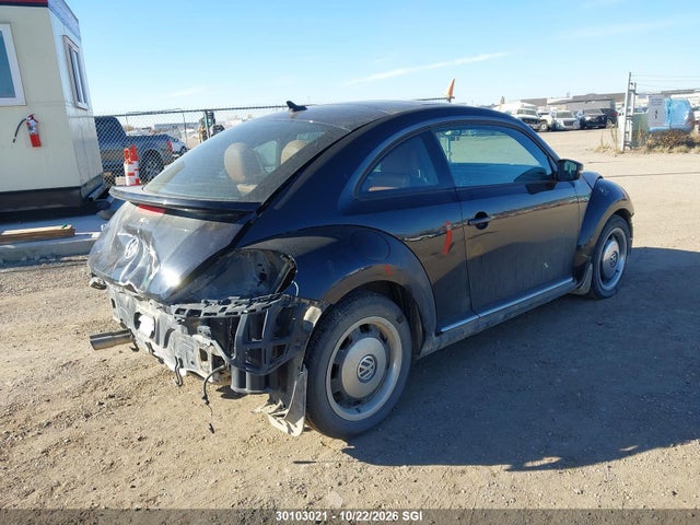 Volkswagen Beetle 1.8t 2015 3VWH07AT1FM653282 Image 4