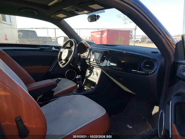 Volkswagen Beetle 1.8t 2015 3VWH07AT1FM653282 Image 5
