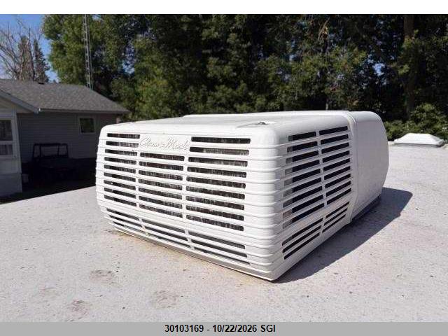 30103169 :رقم المزاد ، 4YDT26723B3150345 vin ، 2011 Keystone Summerland Summer مزاد بيع