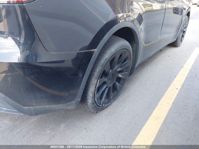 Tesla Model Y 2022 7SAYGDEE8NF424144 Image 12