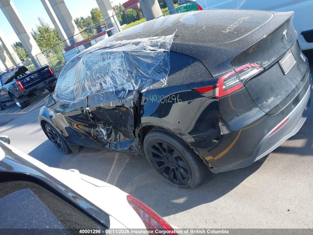 Tesla Model Y 2022 7SAYGDEE8NF424144 Image 15