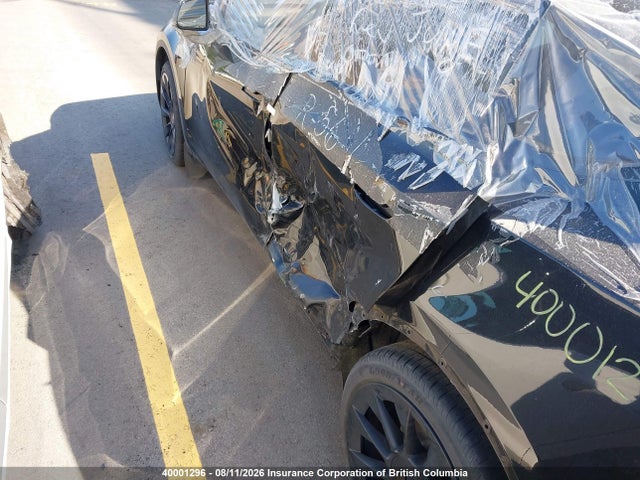 Tesla Model Y 2022 7SAYGDEE8NF424144 Image 6