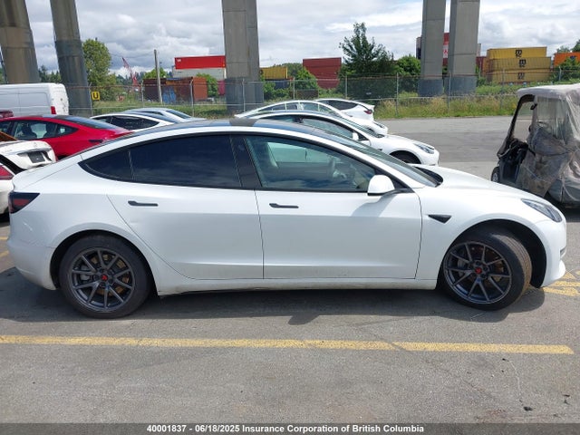 5YJ3E1EA2NF320547 Tesla MODEL 3