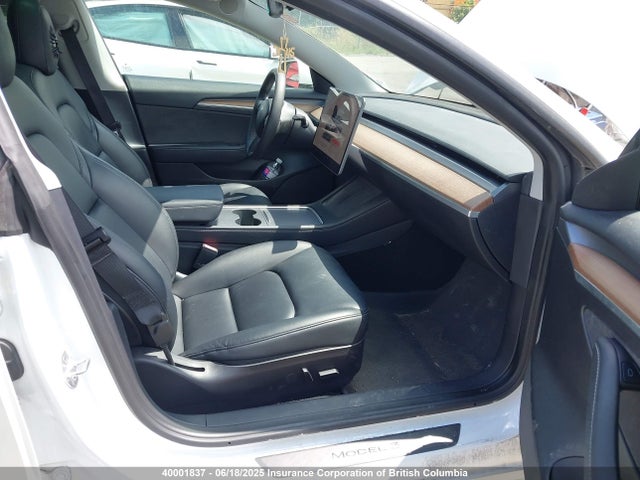 5YJ3E1EA2NF320547 Tesla MODEL 3