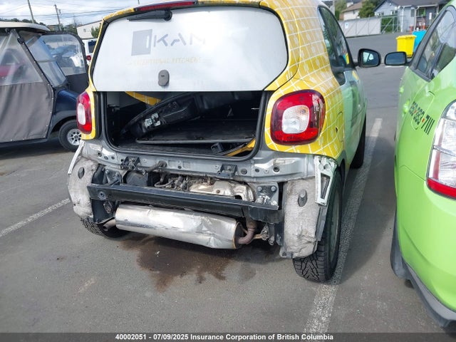 WMEFJ5DAXGK081290 Smart 2016