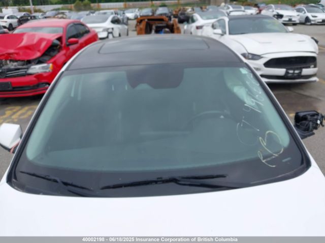 KMHLM4AG1NU250363 Hyundai ELANTRA SEL