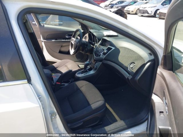 1G1PC5SB3E7395641 Chevrolet Cruze