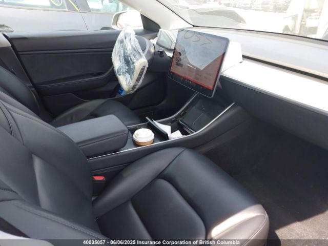 5YJ3E1EB3LF643379 Tesla 2020