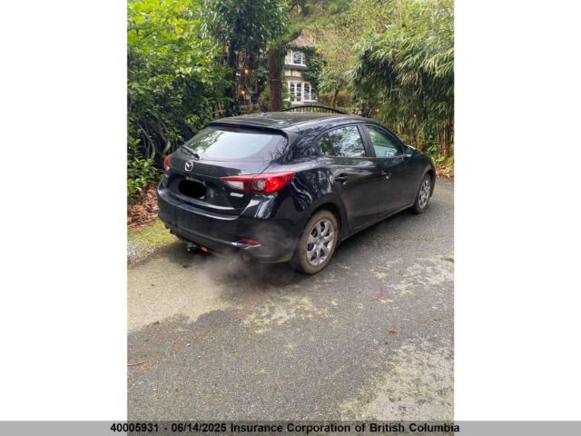 JM1BN1K7XH1147216 Mazda 3 SPORT