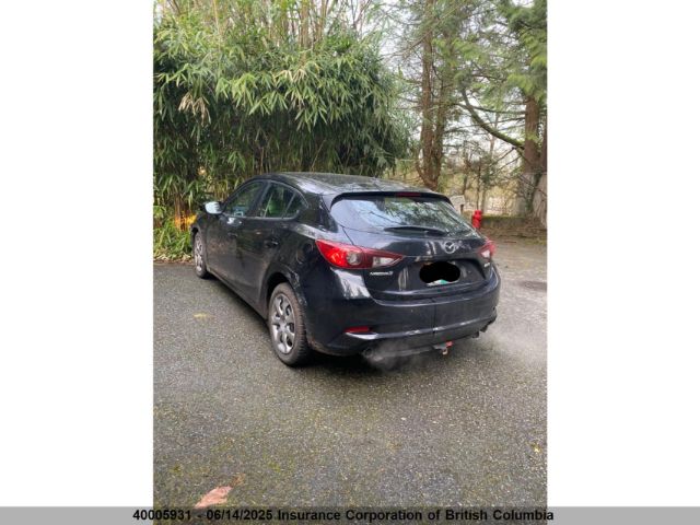 JM1BN1K7XH1147216 Mazda 3 SPORT