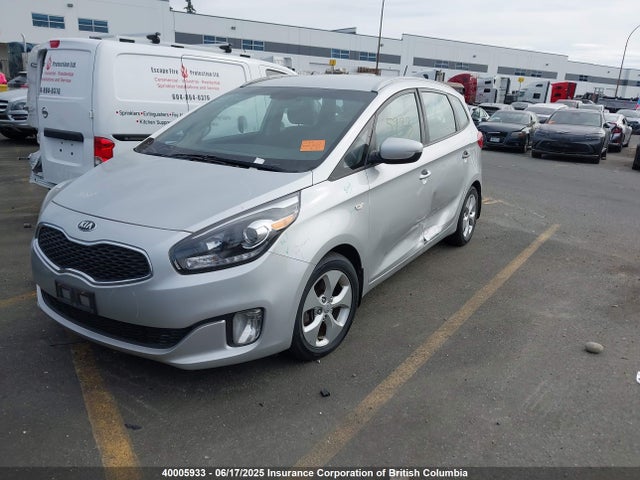 KNAHT8A30G7160783 KIA Rondo