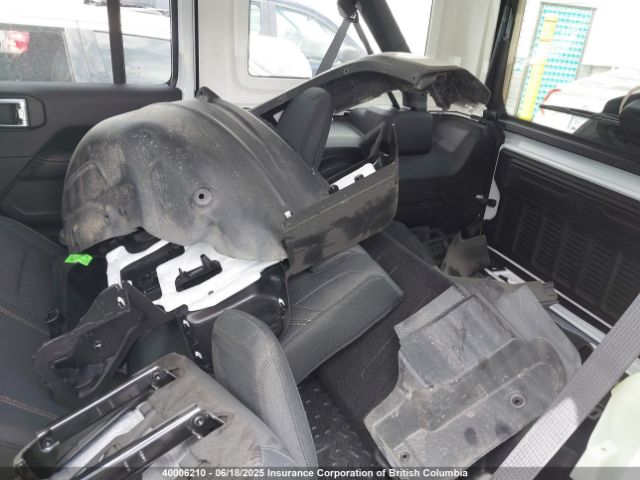 1C4PJXEG5RW355895 Jeep Wrangler Sahara