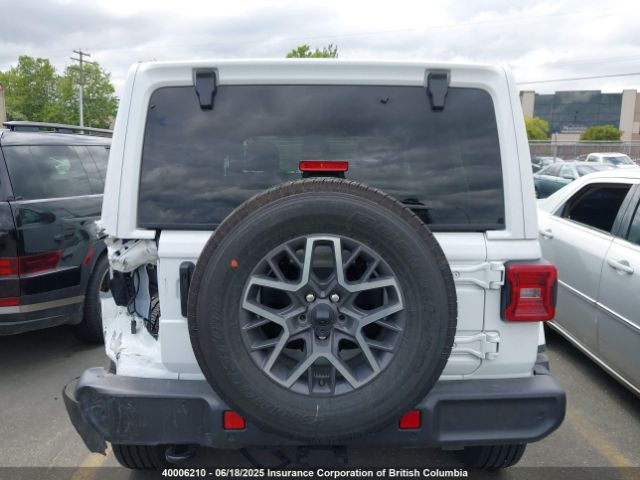 1C4PJXEG5RW355895 Jeep Wrangler Sahara