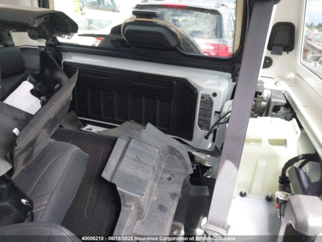 1C4PJXEG5RW355895 Jeep Wrangler Sahara