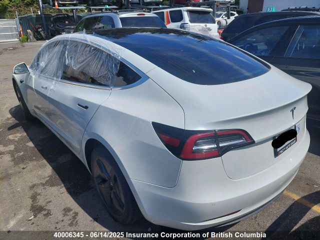 5YJ3E1EA0LF794428 Tesla MODEL 3