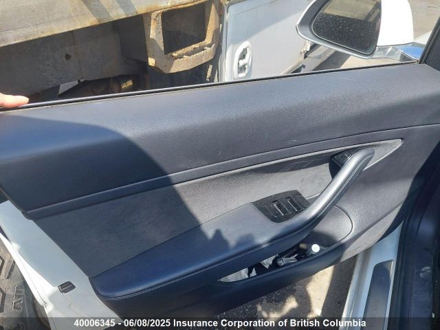 5YJ3E1EA0LF794428 Tesla MODEL 3