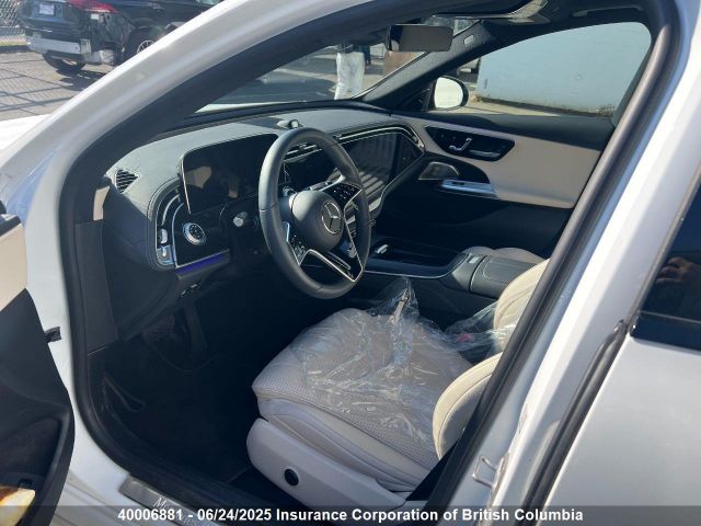 W1KLF4HB1RA005553 Mercedes-Benz m254