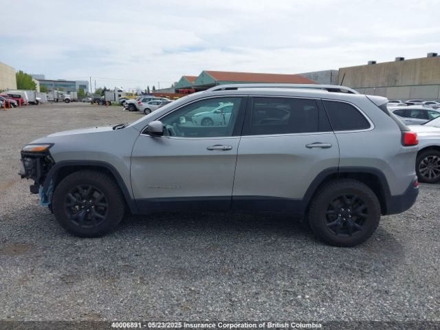 1C4PJMCB8GW180187 Jeep Cherokee Latitude