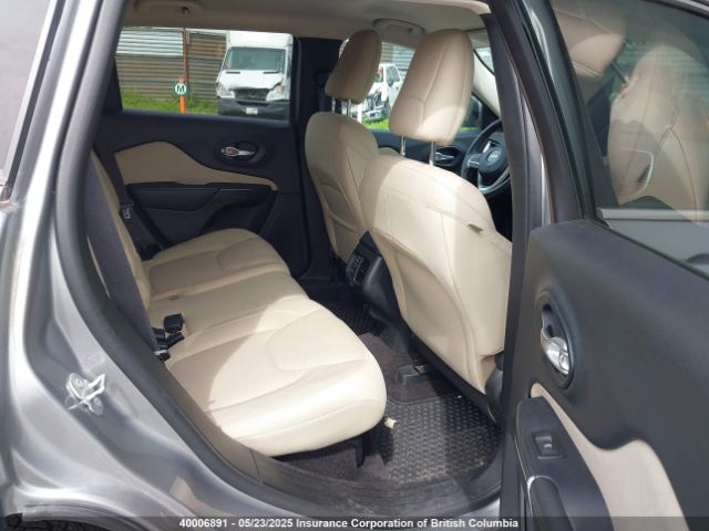 1C4PJMCB8GW180187 Jeep Cherokee Latitude