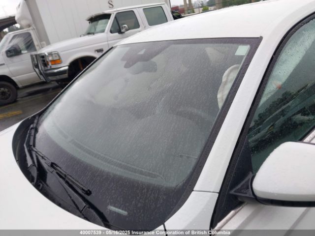3VWEM7BUXRM054481 Volkswagen tsi