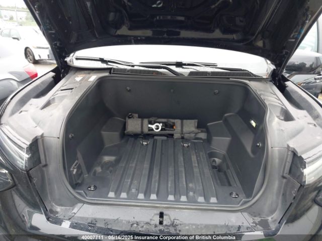 1GC10VEL8RU208279 Chevrolet xrj + etn