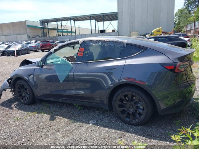 7SAYGAEE4PF763047 Tesla 2023