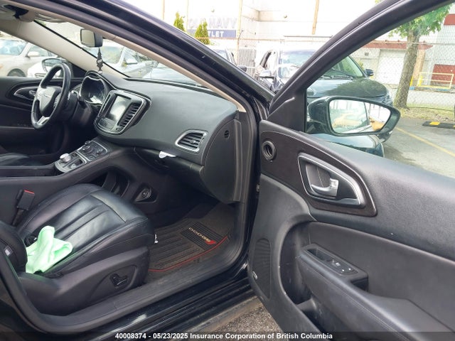 1C3CCCCG4FN728175 Chrysler 2015