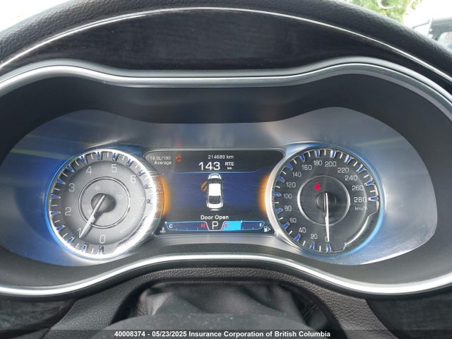 1C3CCCCG4FN728175 Chrysler 2015