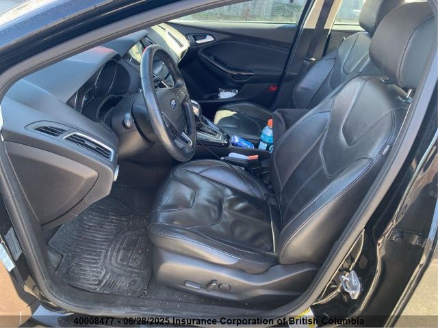 1FADP3N26GL375155 Ford 2016