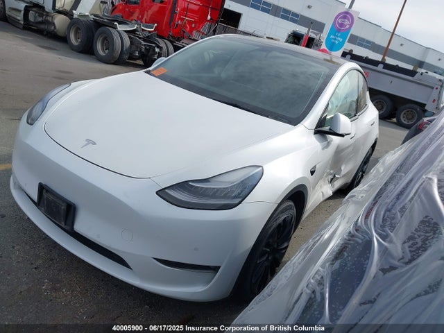 5YJYGAEE9MF186380 Tesla Model Y