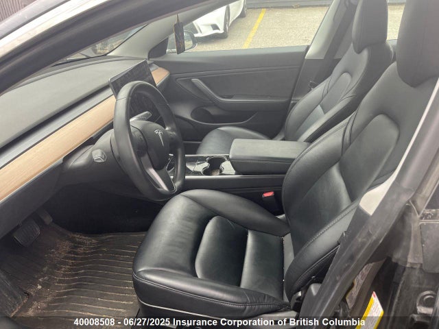 5YJ3E1EA3KF422323 Tesla 2019