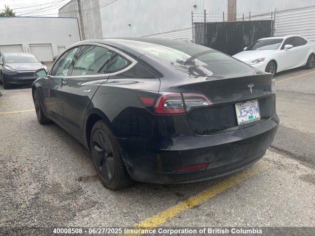 5YJ3E1EA3KF422323 Tesla 2019