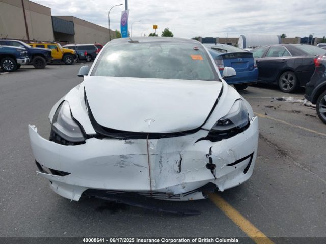 5YJ3E1EB7NF228164 Tesla MODEL 3