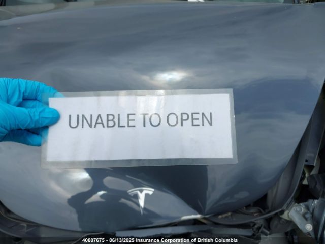 5YJ3E1EA9NF258063 Tesla MODEL 3