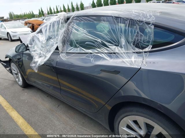 5YJ3E1EA9NF258063 Tesla MODEL 3