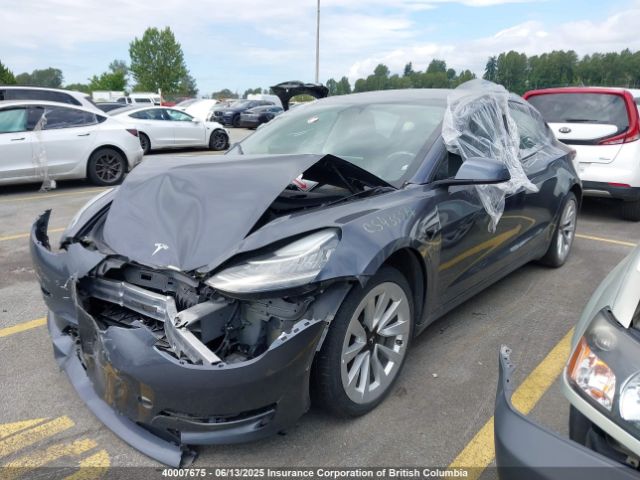 5YJ3E1EA9NF258063 Tesla MODEL 3
