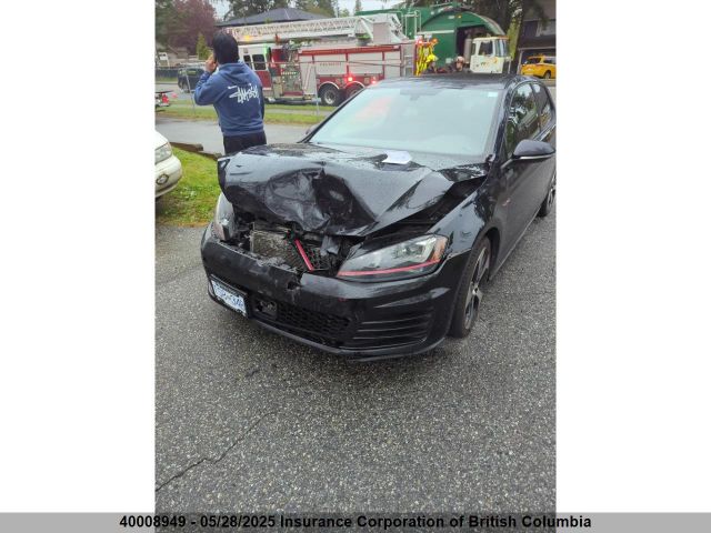 3VWT47AU7FM086809 Volkswagen 2015