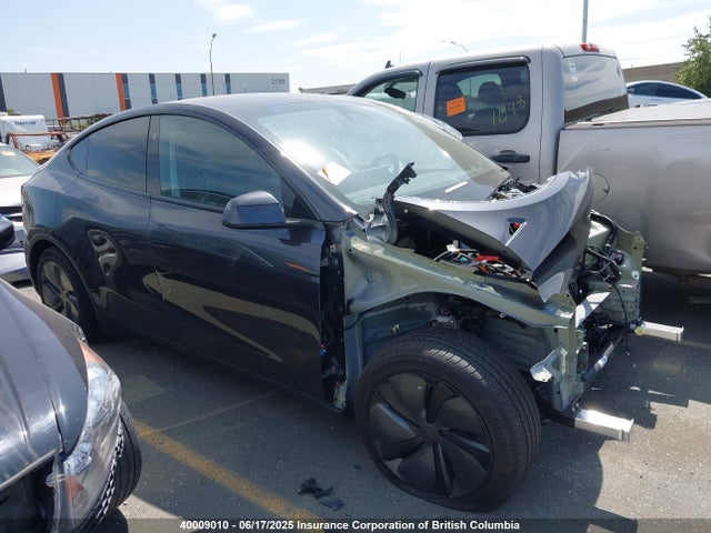 7SAYGDEE5TF337752 Tesla Model Y